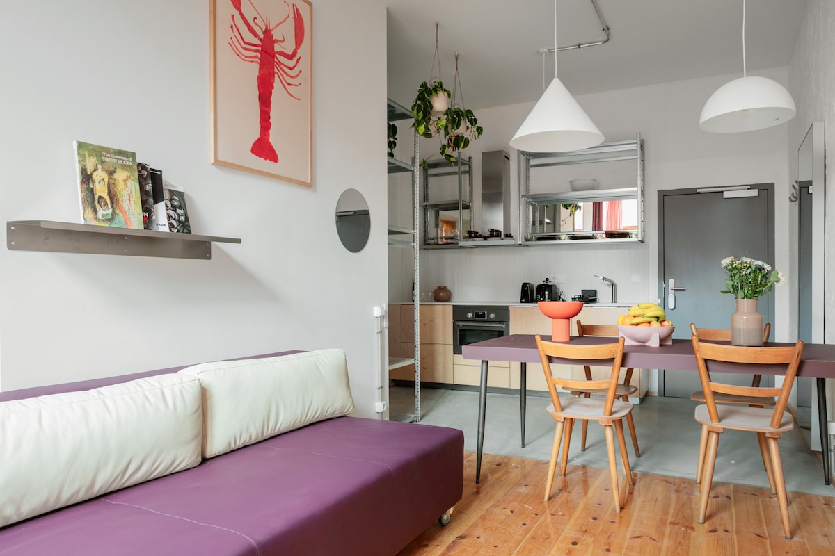 Top Airbnb: Flattering Suites 33 in Gesundbrunnen