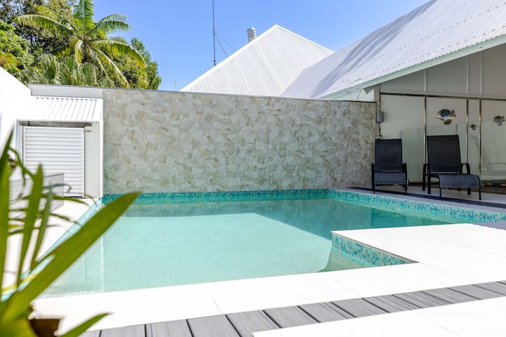 Property Shop Port Douglas managed Airbnb listing 3