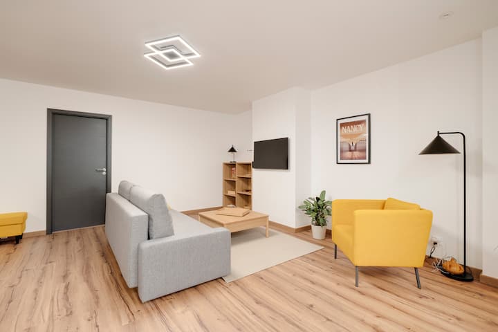 L’atelier-hypercentre Balnéo&sauna Rdc 6p 2sdb 2ch - ibis Nancy Centre Sainte Catherine