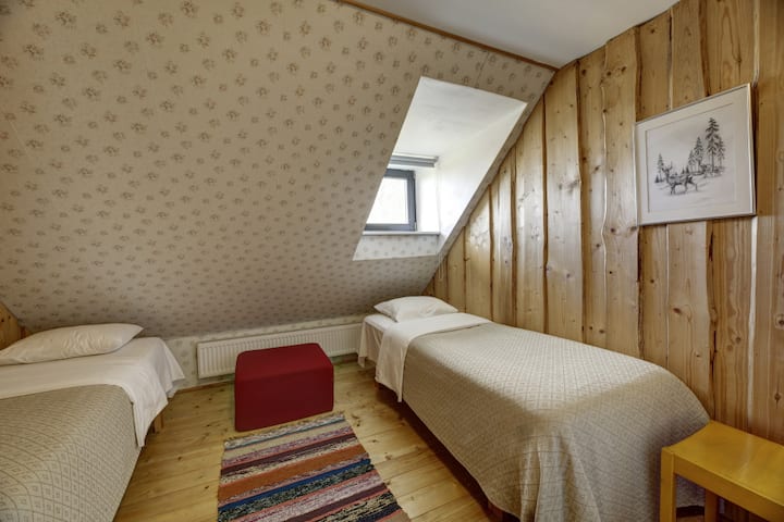 საძინებელი 2