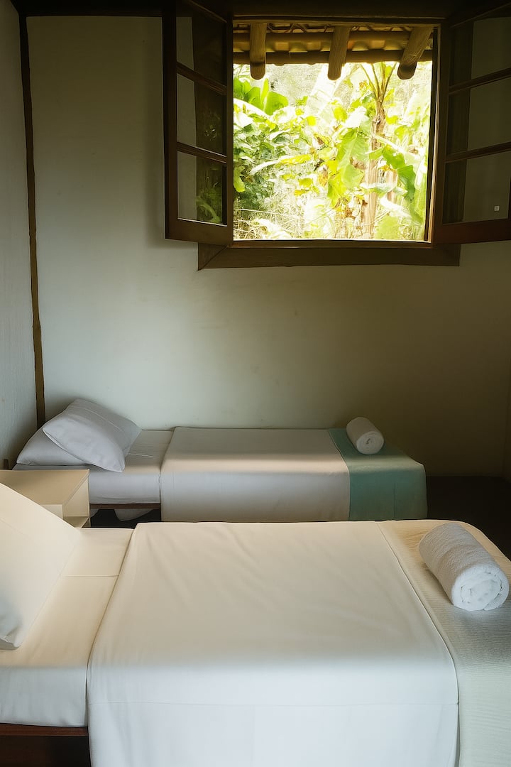 Dormitorio individual en la planta baja