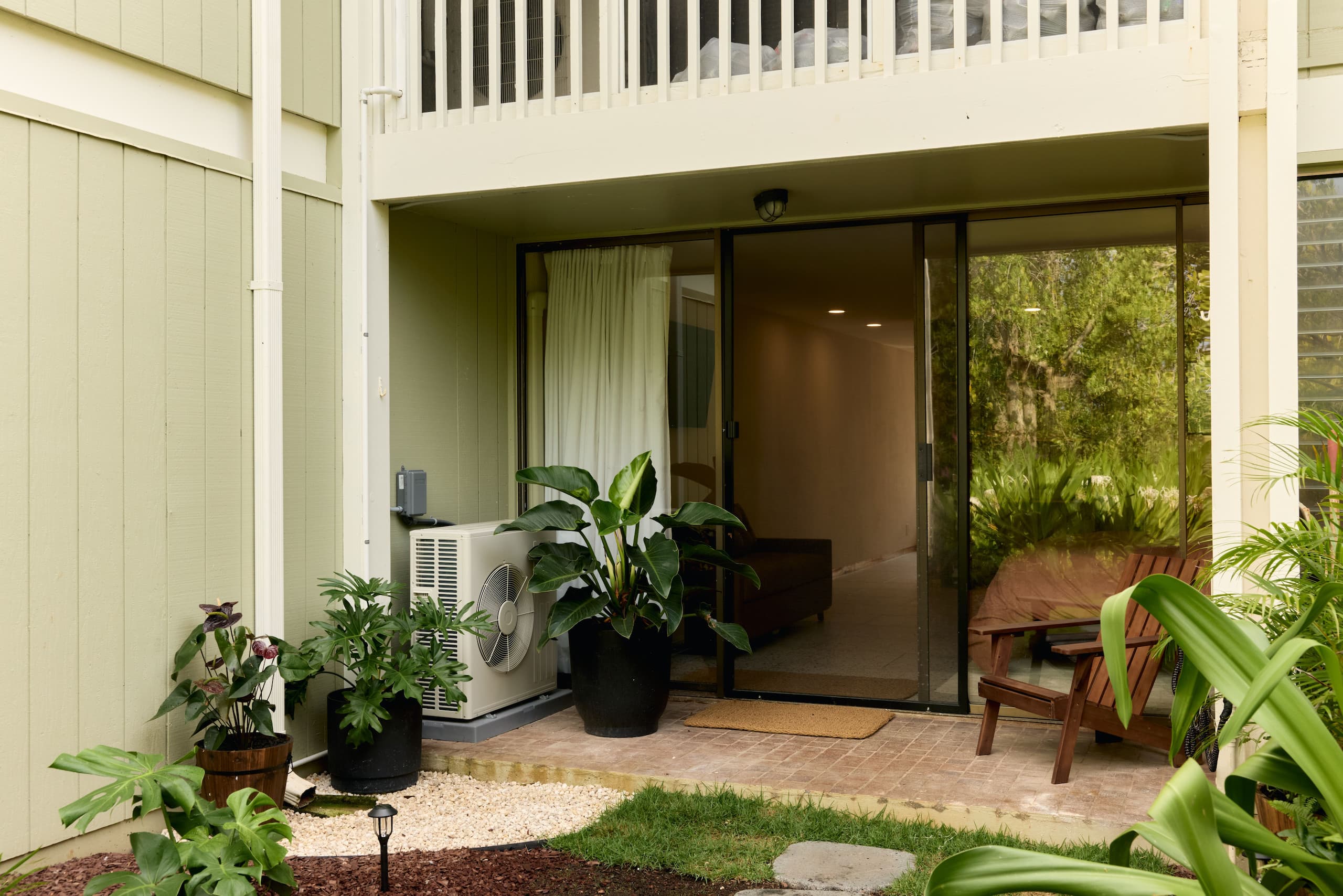 Condo in Kahuku · ★4.98 · Studio · 2 beds · 1 private bath - Image 10