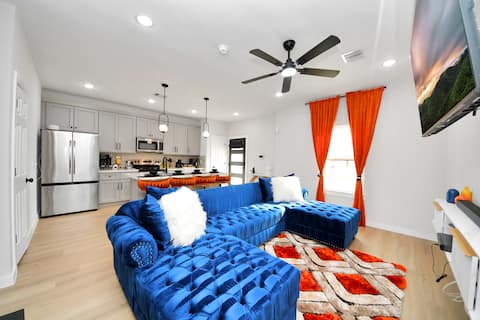 Successful Airbnb property: Blue Velvet Oasis | NRG | Med Center | Downtown HT in Sunnyside