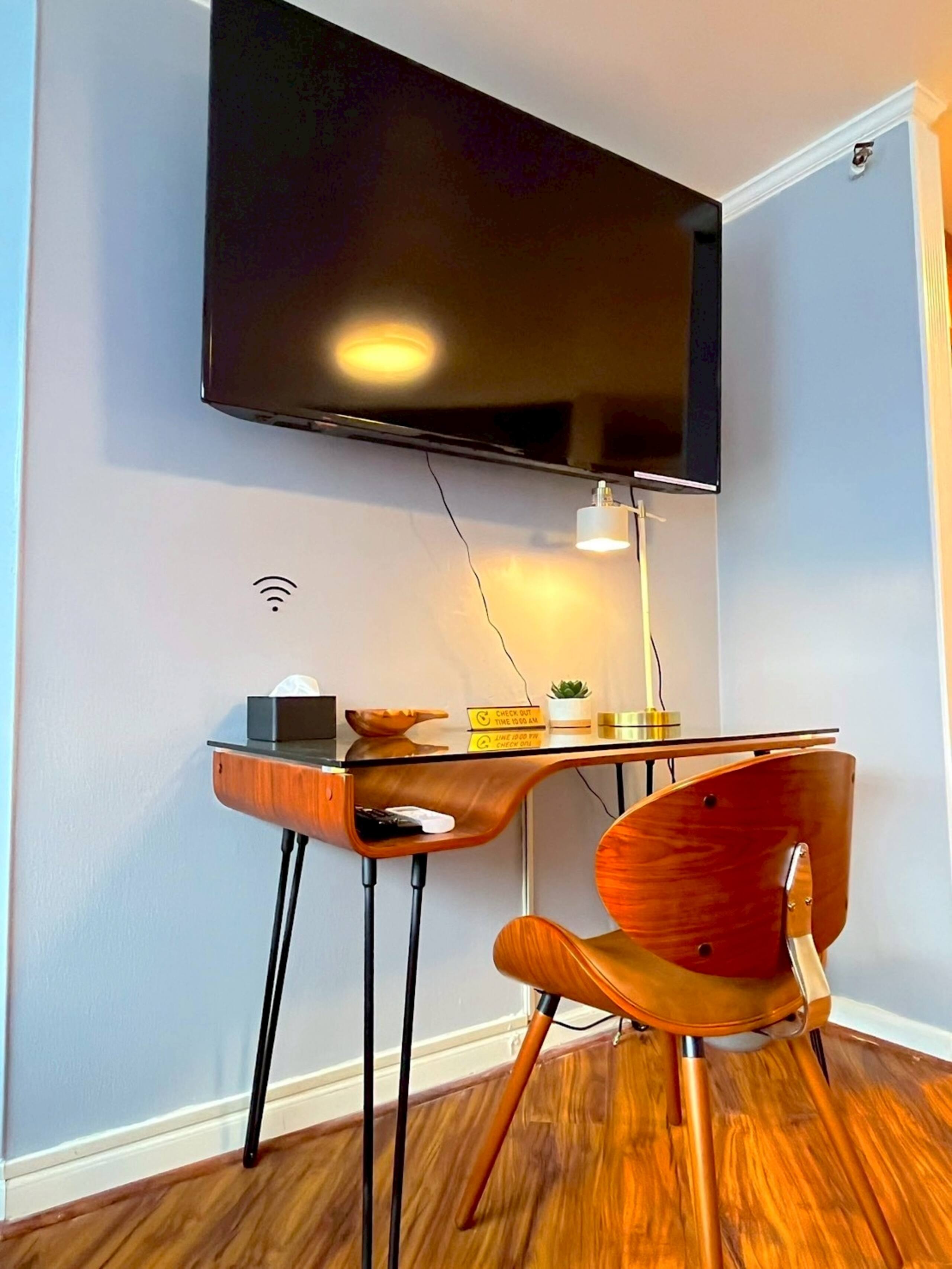 Condo in Honolulu · ★4.75 · 1 bedroom · 1 bed · 1 private bath - Image 22
