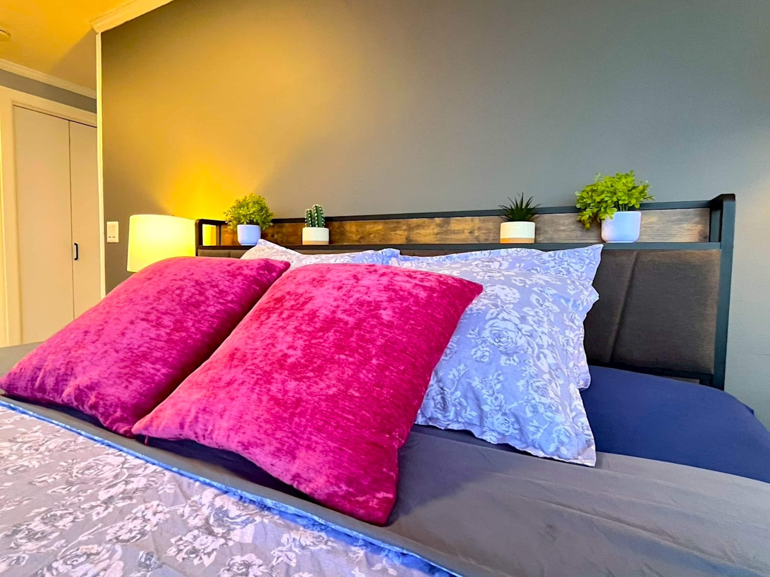 Condo in Honolulu · ★4.68 · 1 bedroom · 1 bed · 1 bath - Image 18