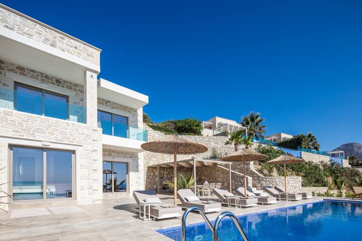 Villa Gardenia, pool, sea view, BBQ, luxury, quiet gallery image 4