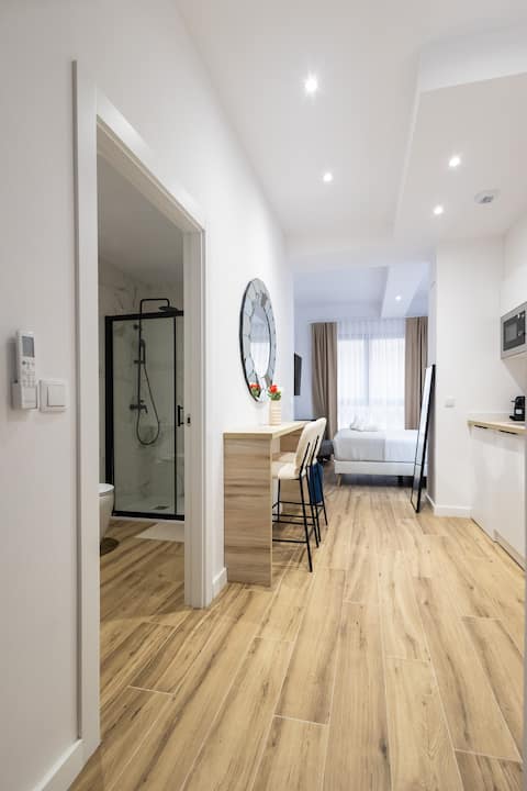 Propiedad de Airbnb exitosa: Lôla Suites E by Concept Flats en Rascanya