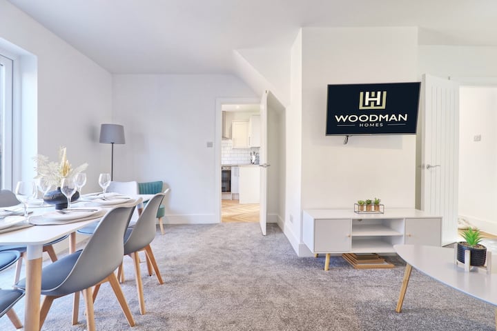3 Bed, Sleeps 6, House, Private Parking - Chelmsford