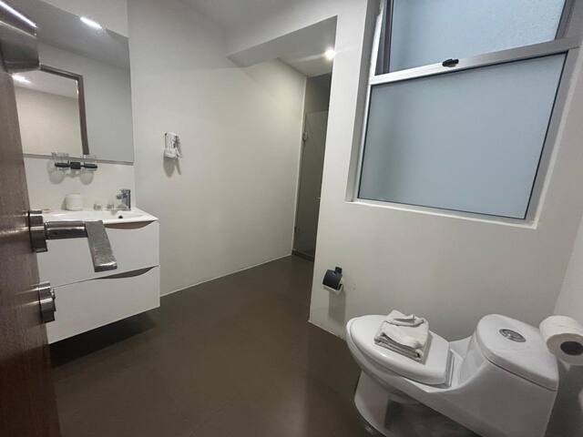 VH | Polanco Apartment w/ Gym & Parking | 15 gallery image 2