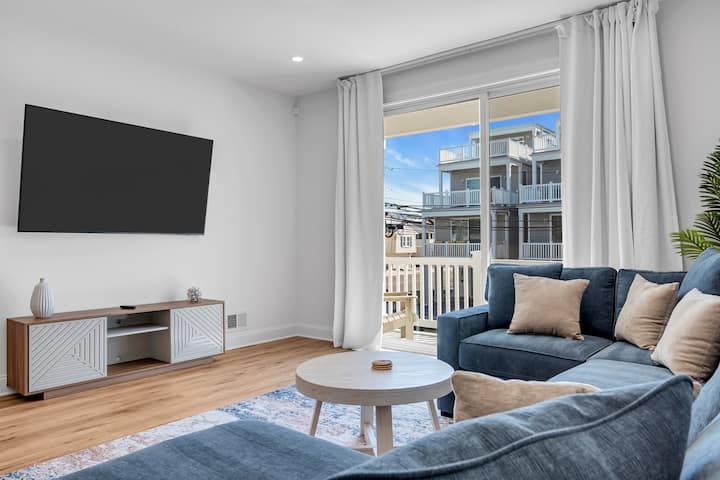 3 Decks | Pet Friendly | Coffee Bar | Full Kitchen - Seaside Heights, NJ