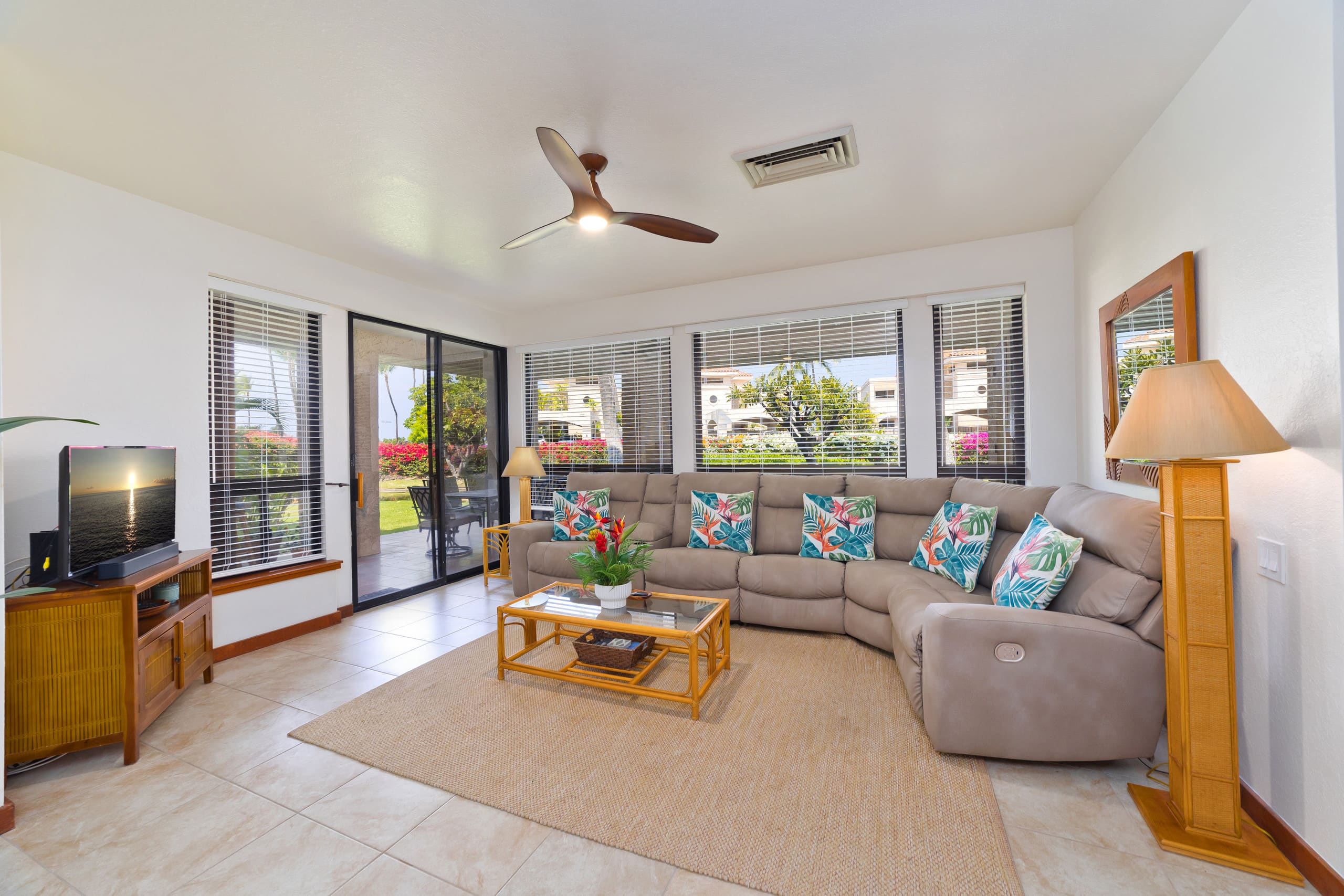 Waikoloa Shores Beach Resort Condo Hale Kai 132 - Photo 4