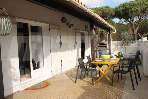 TOP: Air conditioning, Beach, 3-bedroom house, terrace