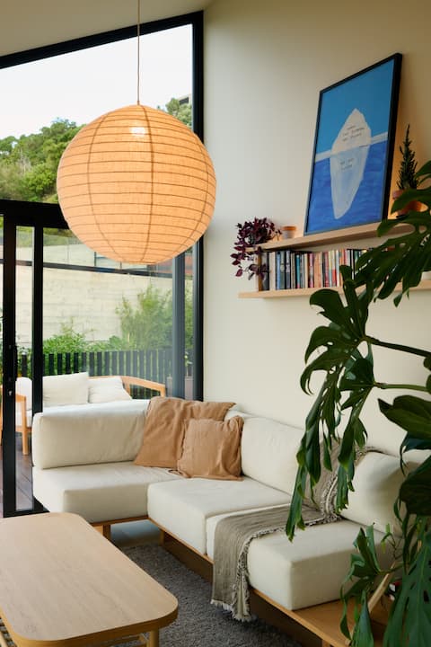Successful Airbnb property: Float on Pacific Highs in Canterbury