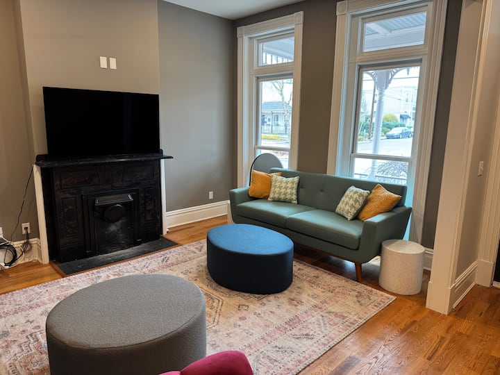 Charming Getaway In Church Hill - Richmond, VA