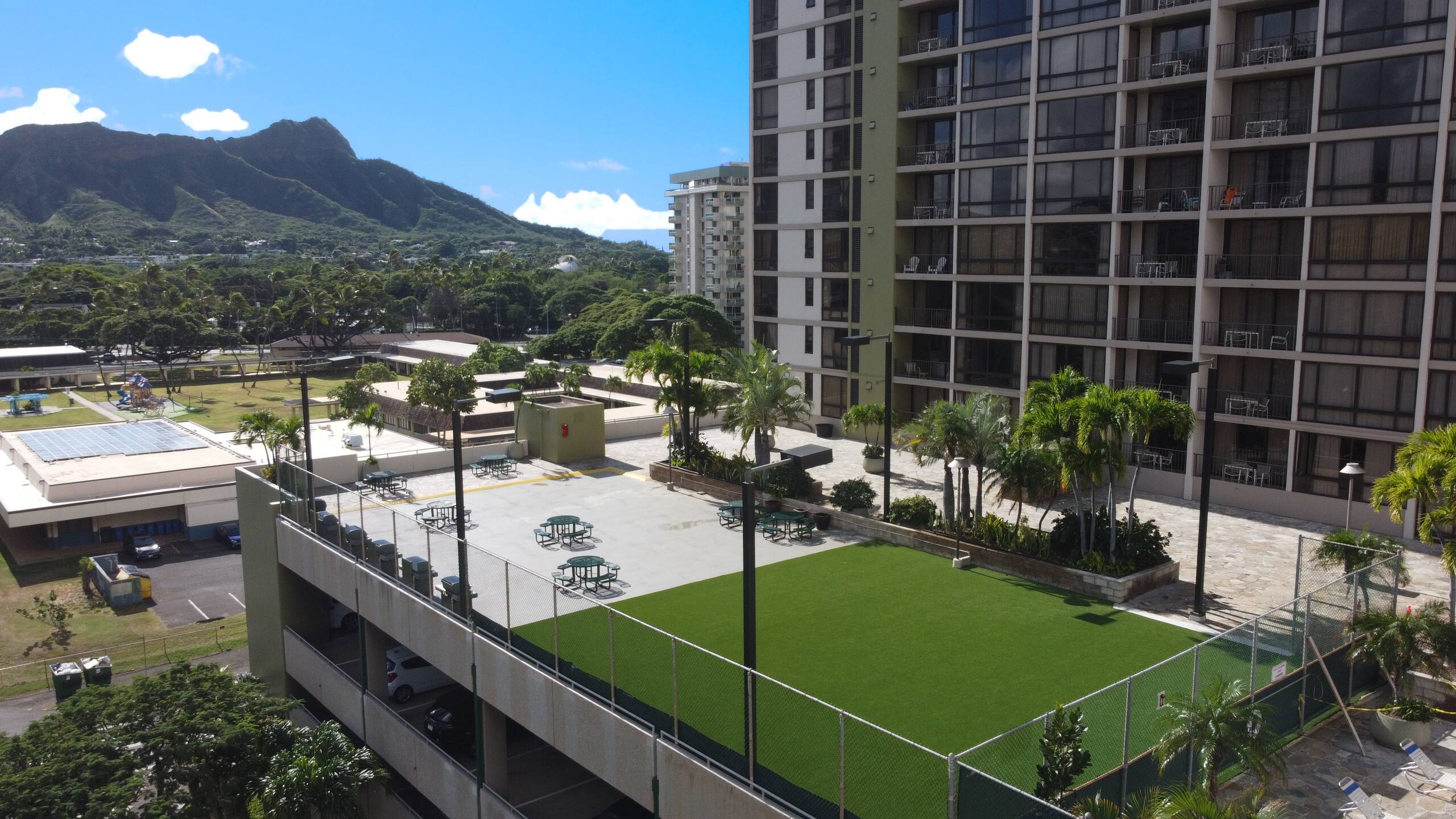 Great Ocean View, Parking, Steps to Waikiki Beach - Image 37