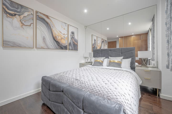 Knighstbridge’s Gem – Sloane Street Apartment