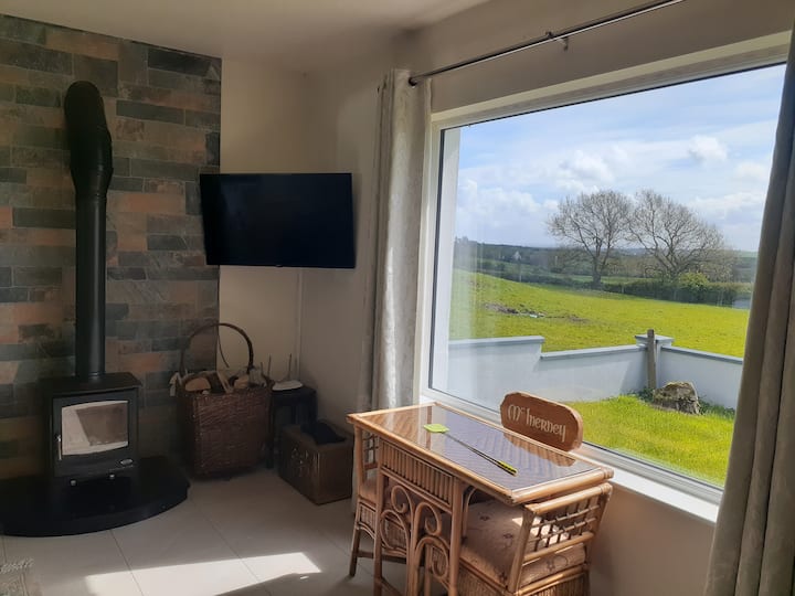 Meadow View Cottage - Kilrush