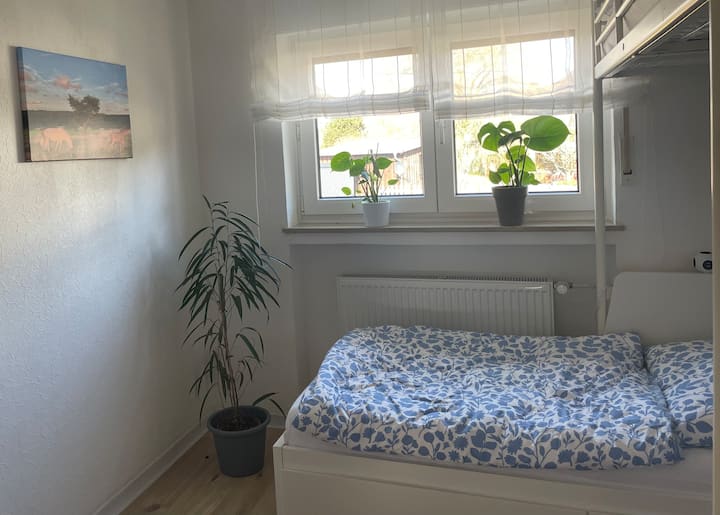 Schlafzimmer 2