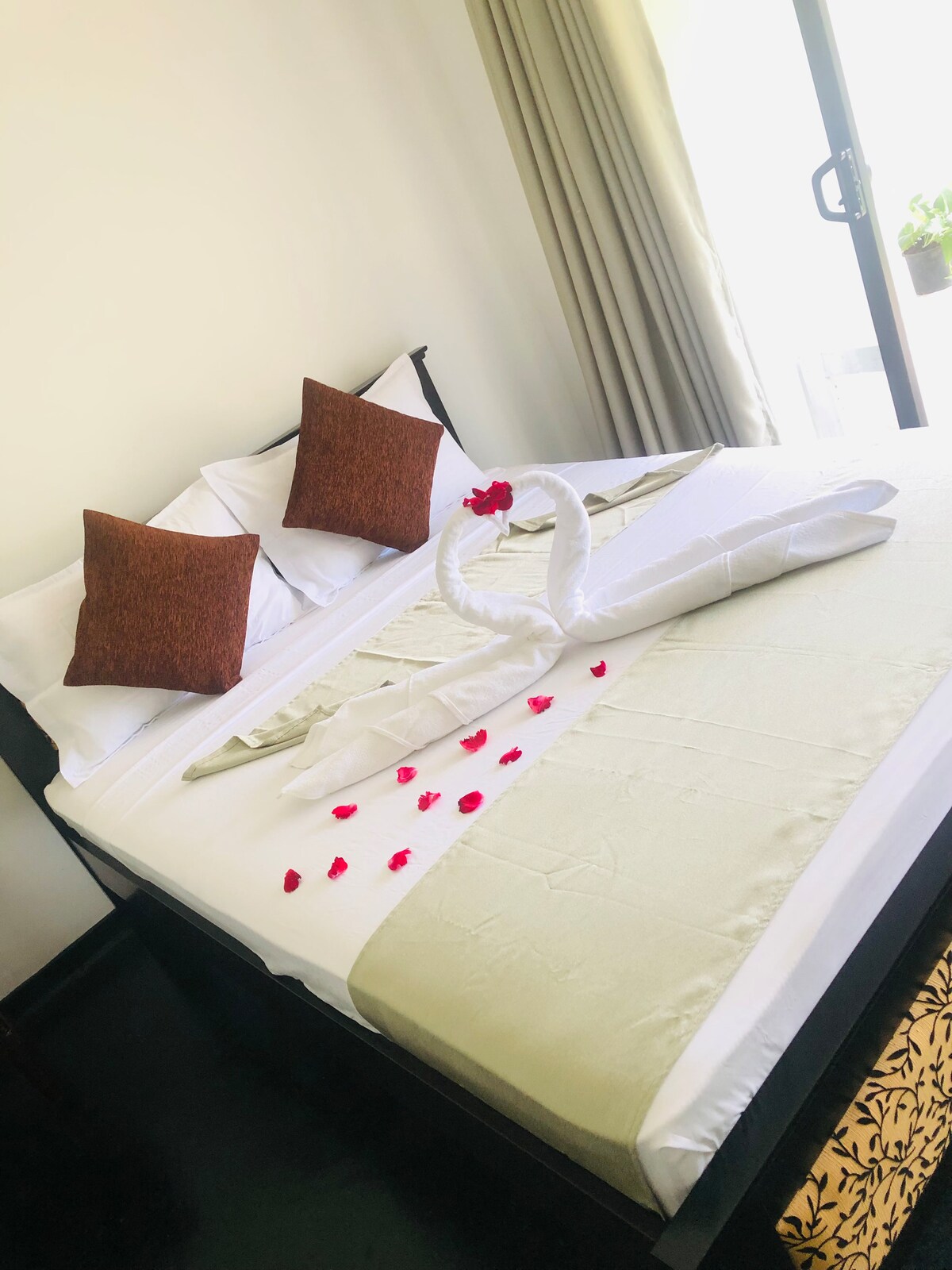 غرفة النوم 1