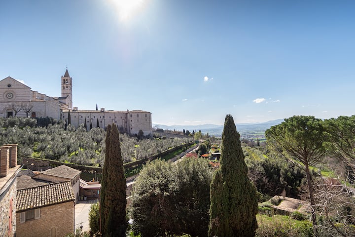 App. Frate Vento - Assise