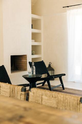 Villa con piscina e trulli, Ostuni Puglia gallery image 4