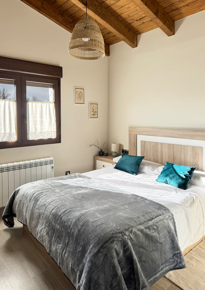 საძინებელი 1