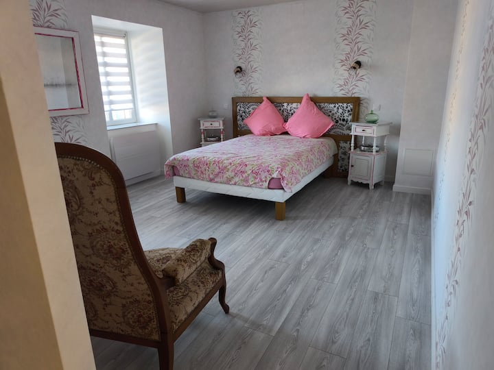 საძინებელი 1