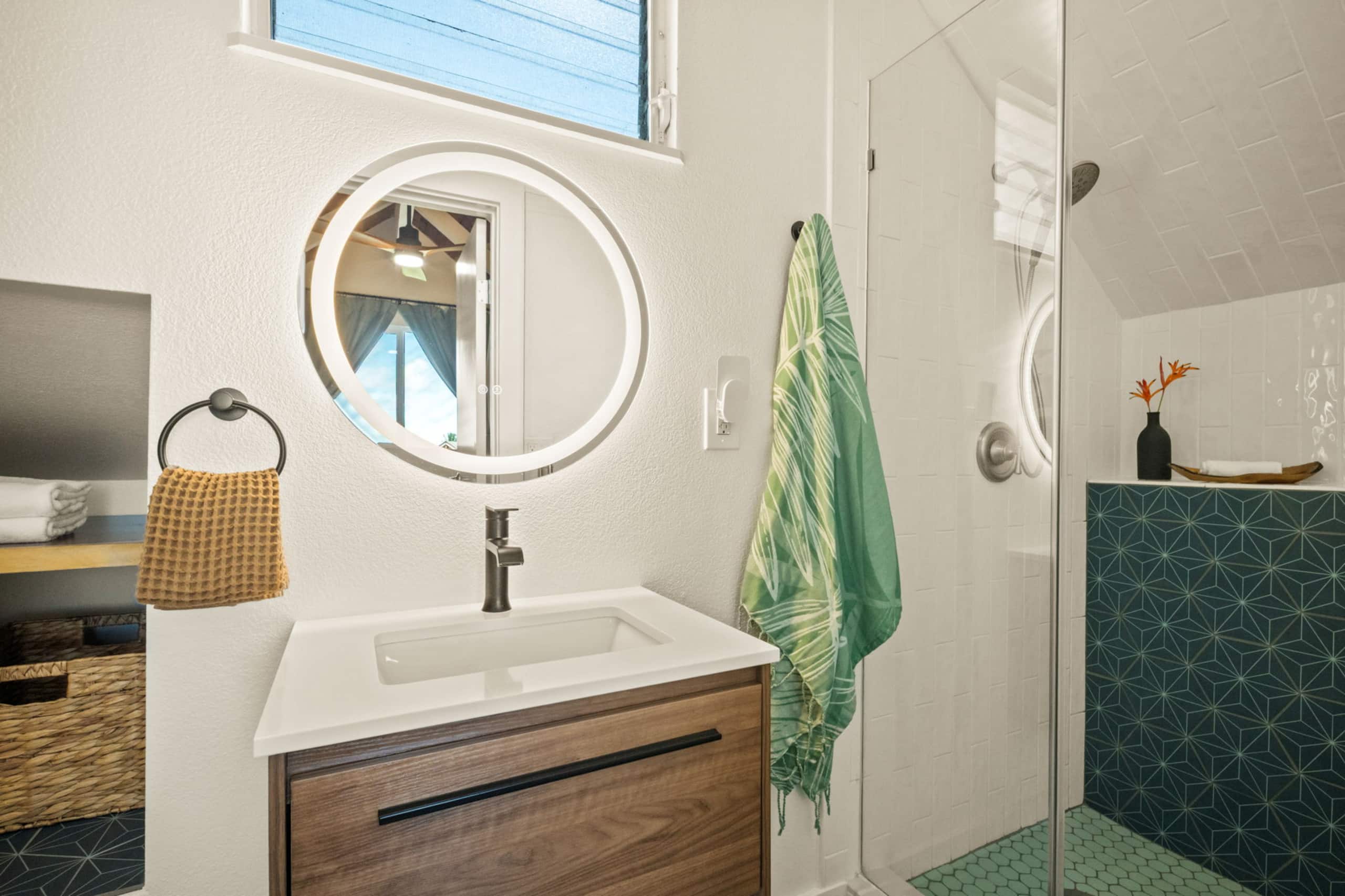 NEW Hanalei Happiness - Modern Family Retreat - Image 44