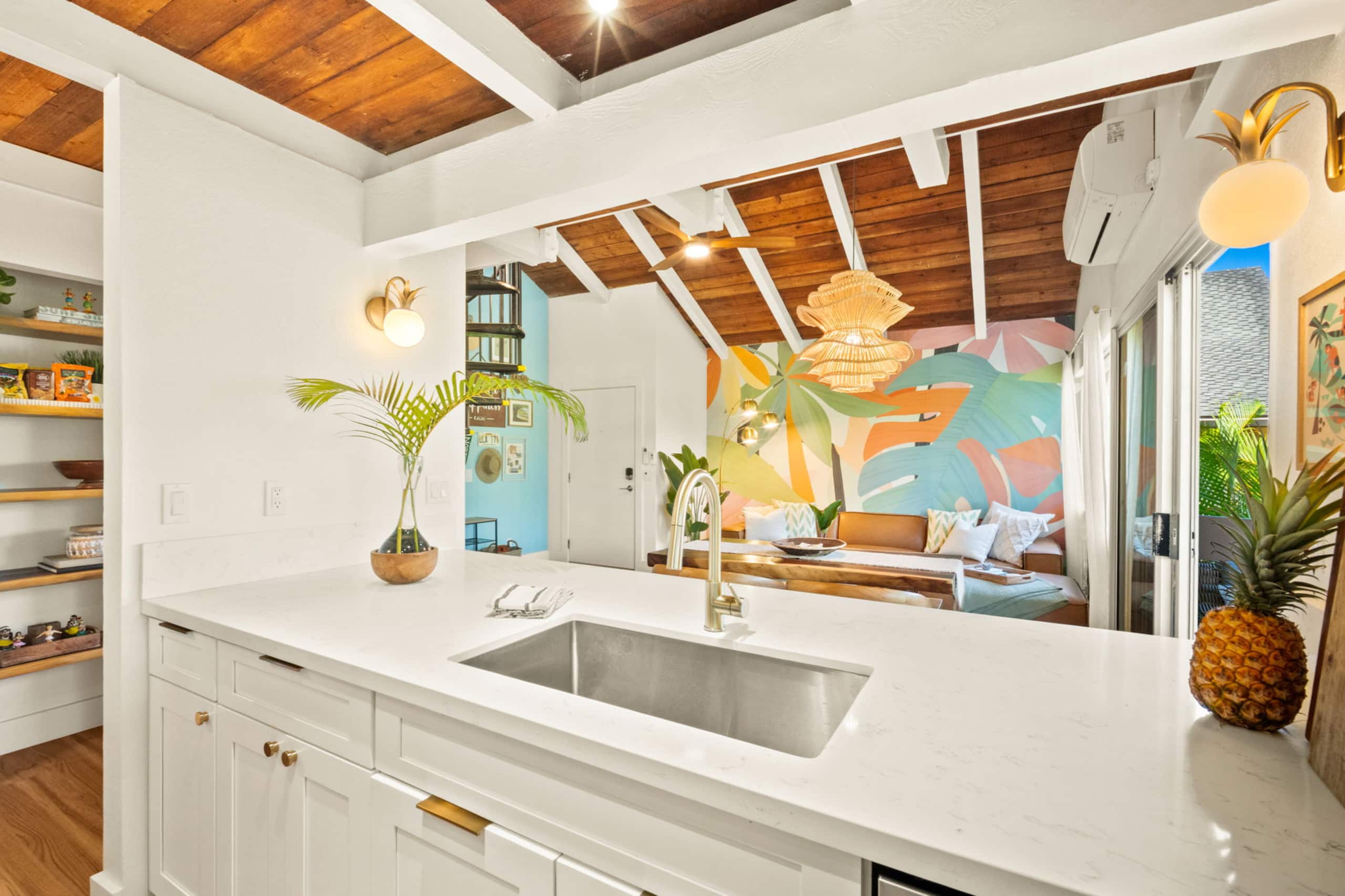 NEW Hanalei Happiness - Modern Family Retreat - Image 17
