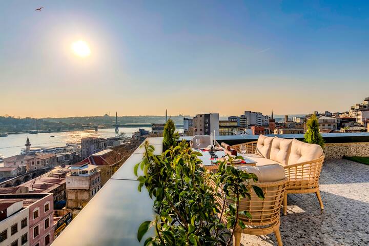 Central 4BR/Private Terrace/Dublex,Elevator,6A/C gallery image 4