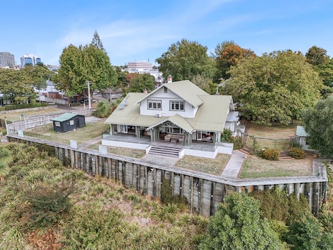 Urban Riverside Haven in city