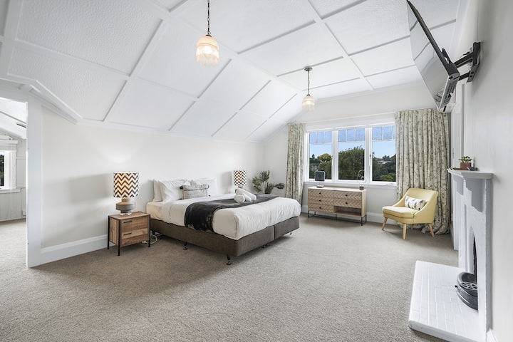 საძინებელი 4