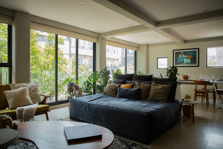 Espectacular Penthouse + Rooftop a pasos del Ángel gallery image 2