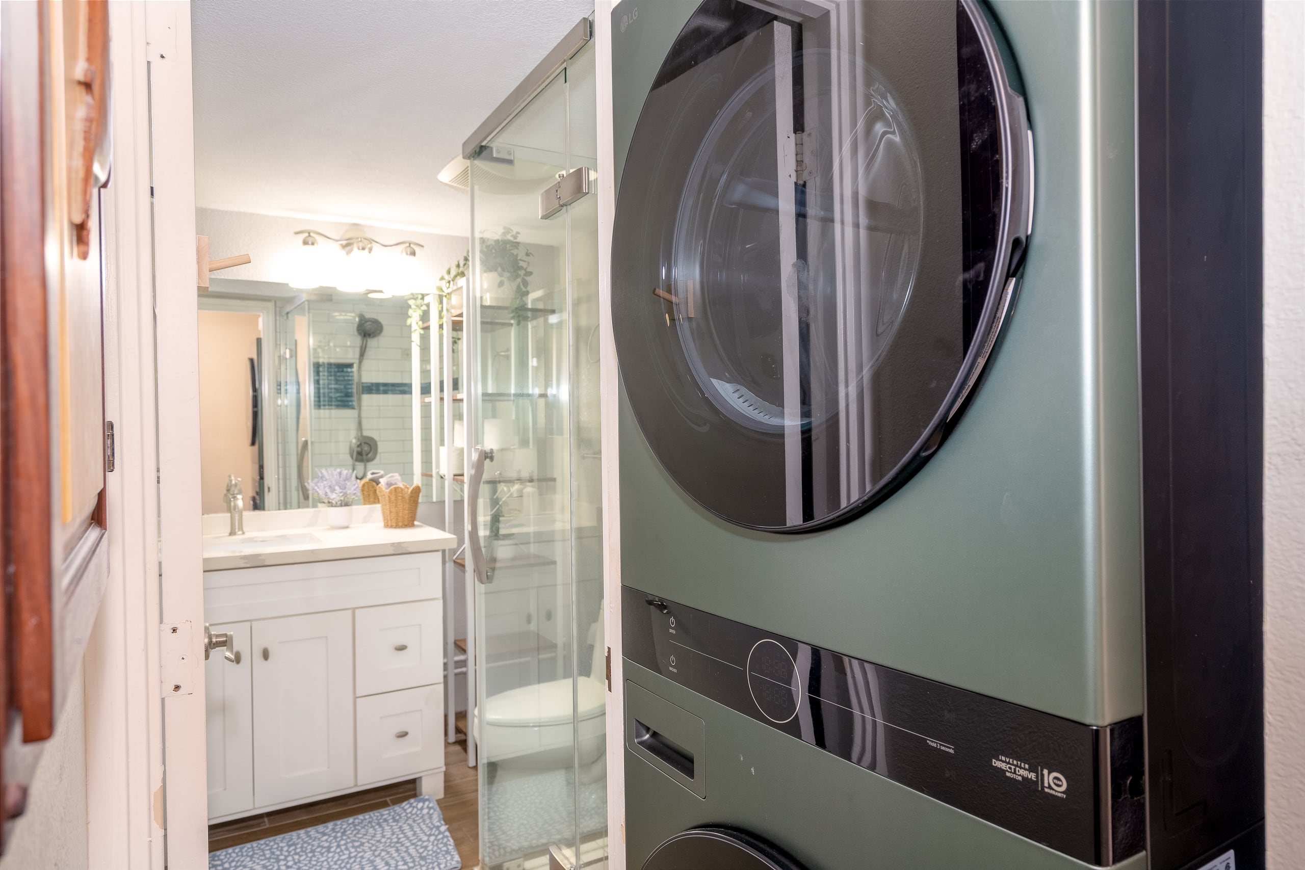 Condo in Kihei · ★5.0 · 1 bedroom · 2 beds · 2 private baths - Image 18
