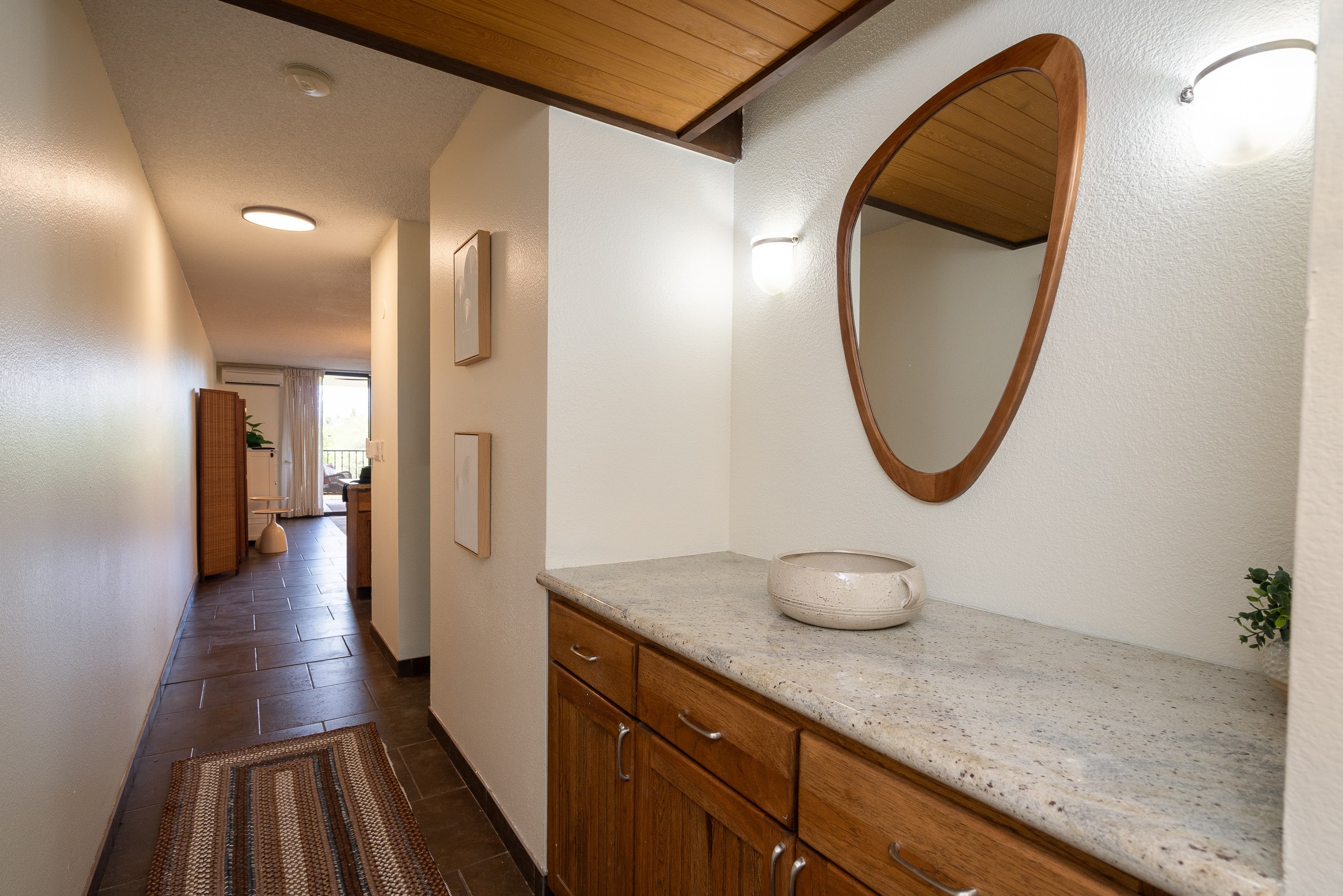 Condo in Kihei · ★5.0 · 1 bedroom · 2 beds · 2 private baths - Image 4
