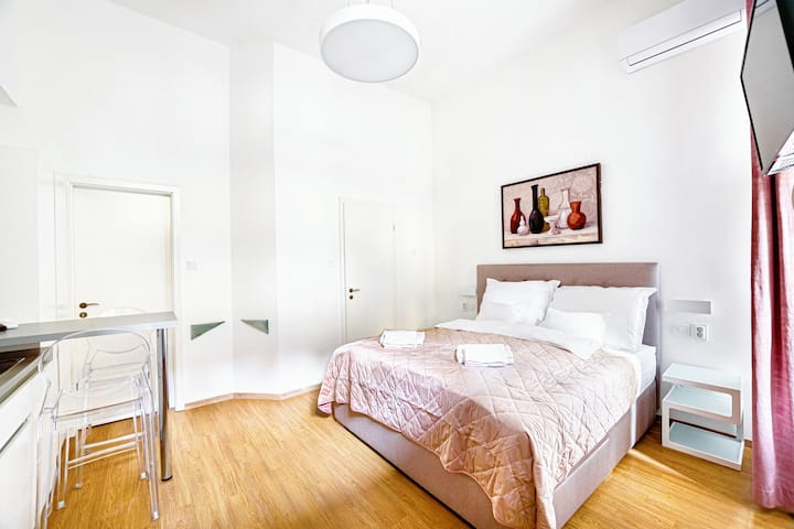 Oasis 114 - Central & Cozy Studio For 2 W/ Ac - Budapest