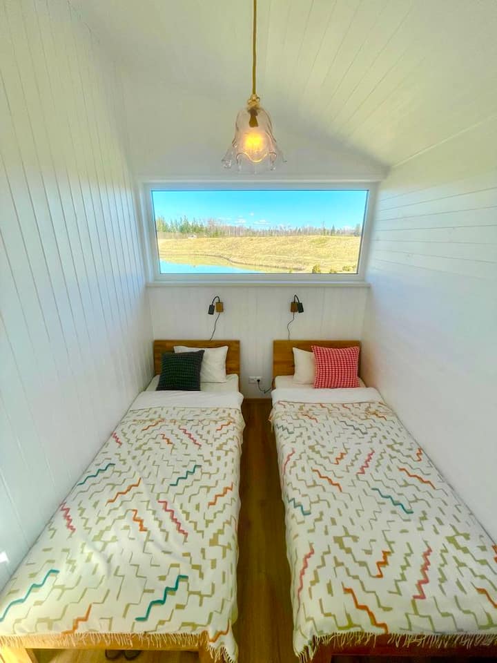 Voodid võib kokku lükata