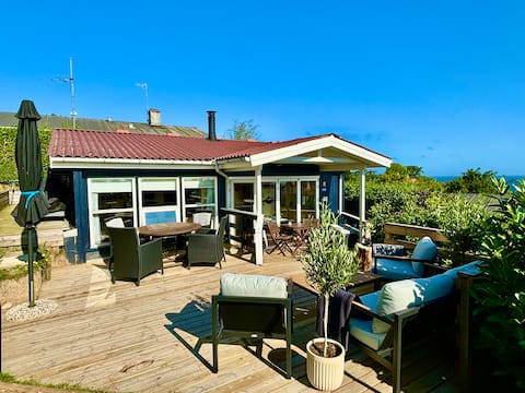 Beautiful cottage in Gudhjem with spectacular view