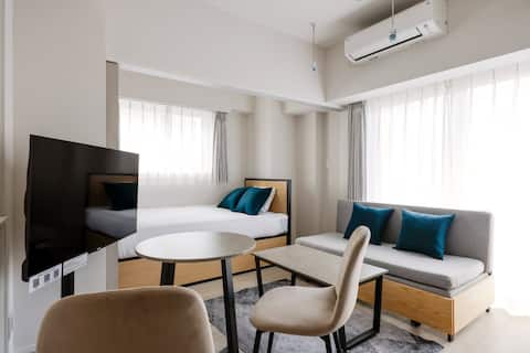 Walking distance to Asakusa and Skytree / e02