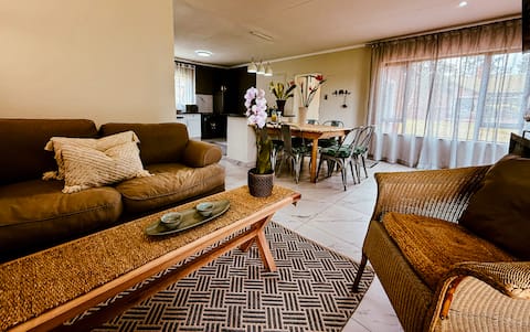 31 Greenway Woods: Ease & Style