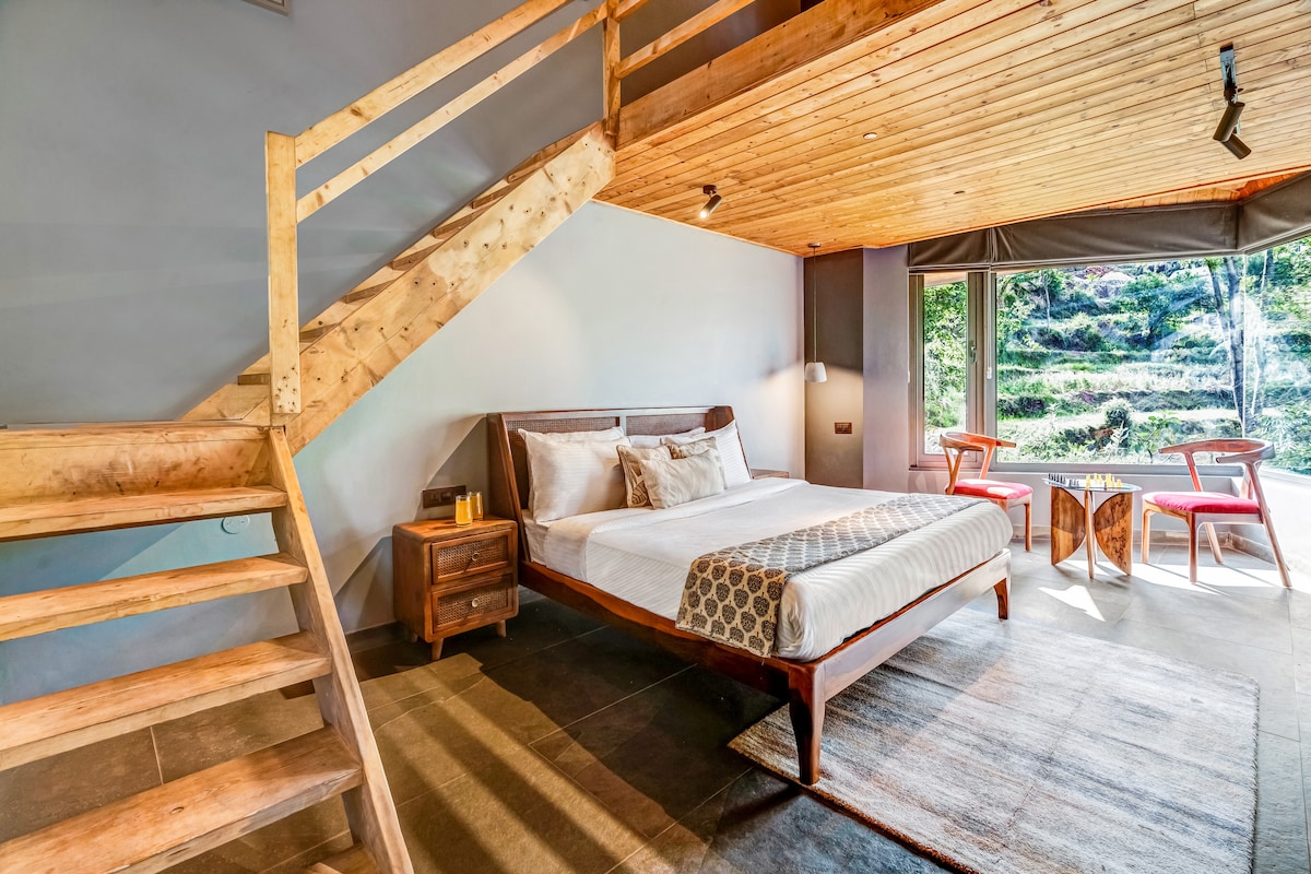 The Hill Abode, Deck View & Game Room - Houses for Rent in Solan