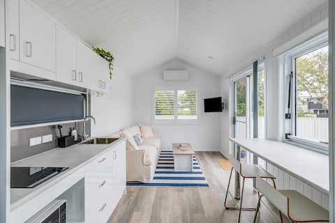 Successful Airbnb property: Pippa's Place - Cozy Tinyhouse in Brisbane