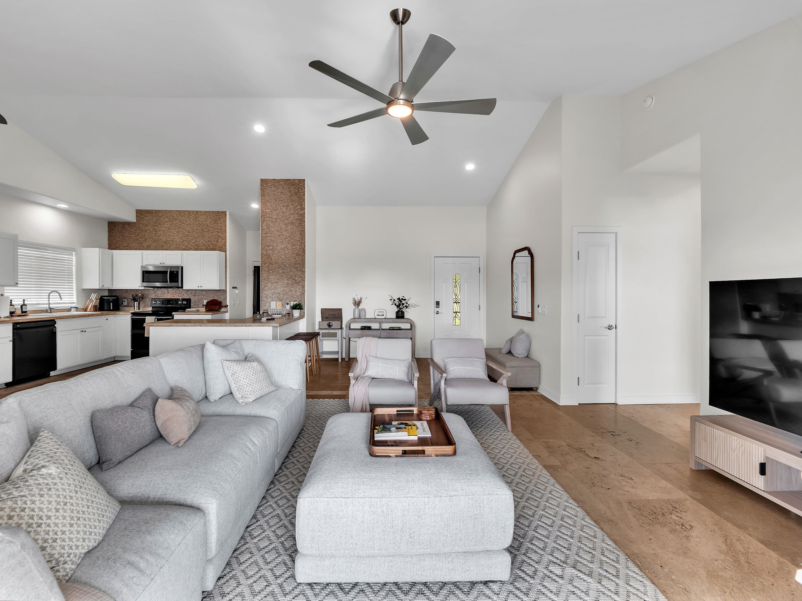 Home in Kailua-Kona · ★4.94 · 3 bedrooms · 4 beds · 2 private baths - Image 8