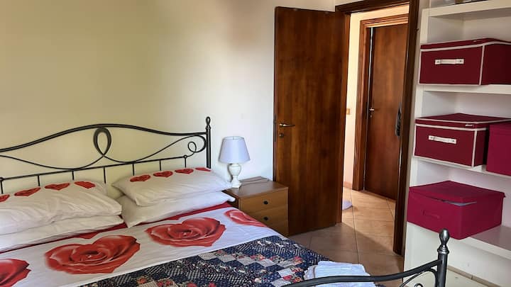 غرفة النوم 2