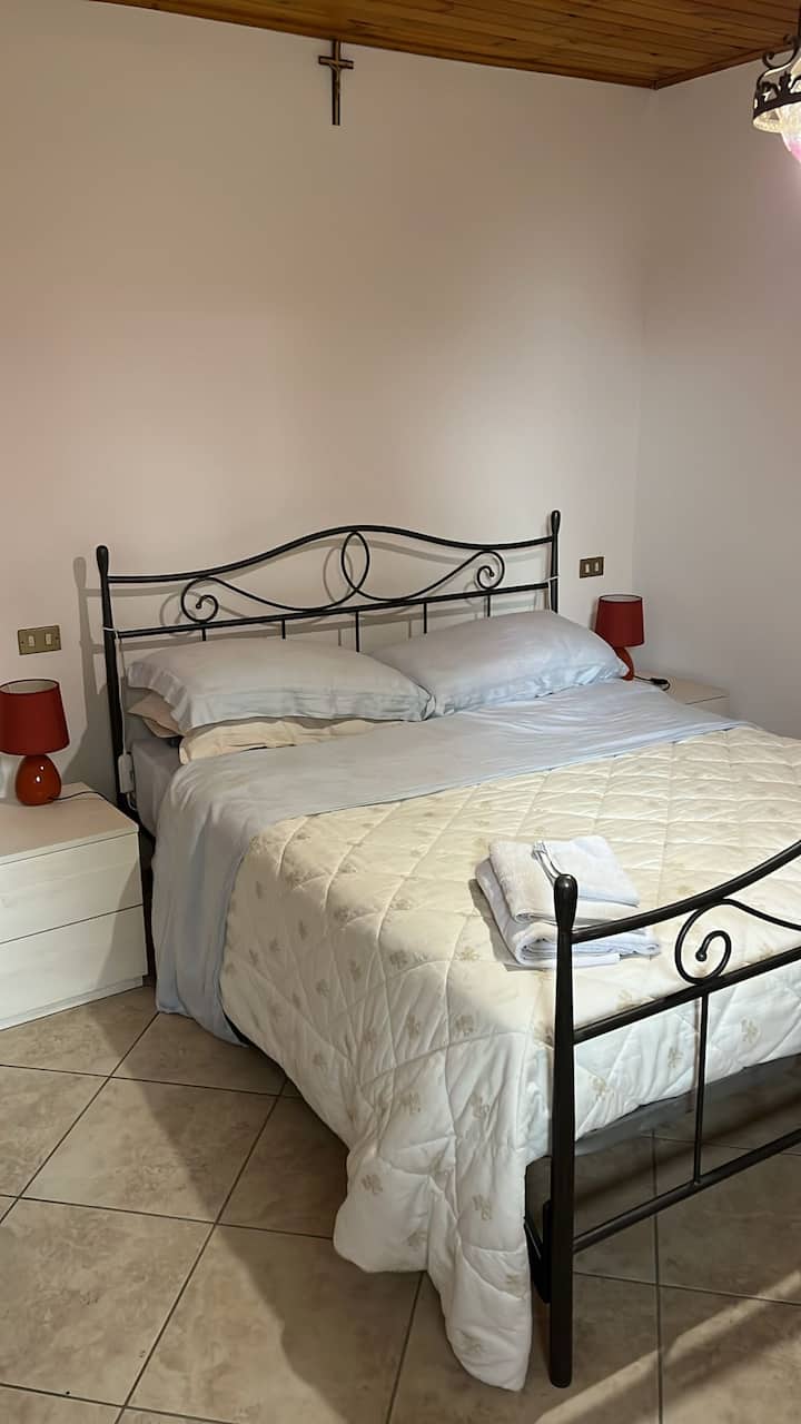 غرفة النوم 1