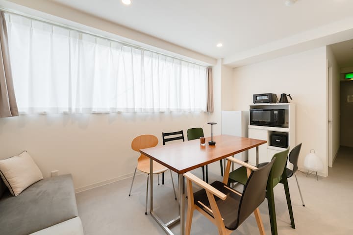 Shinjuku modern haus/max8/6beds gallery image 3