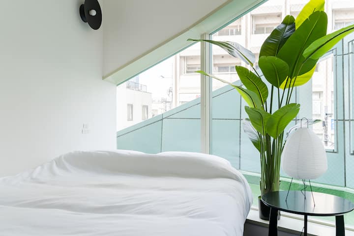 Имам матрак с коала, който не е засегнат от вибрациите, причинени от смяната на моя или на партньора ми, и мога да спя добре до сутринта.