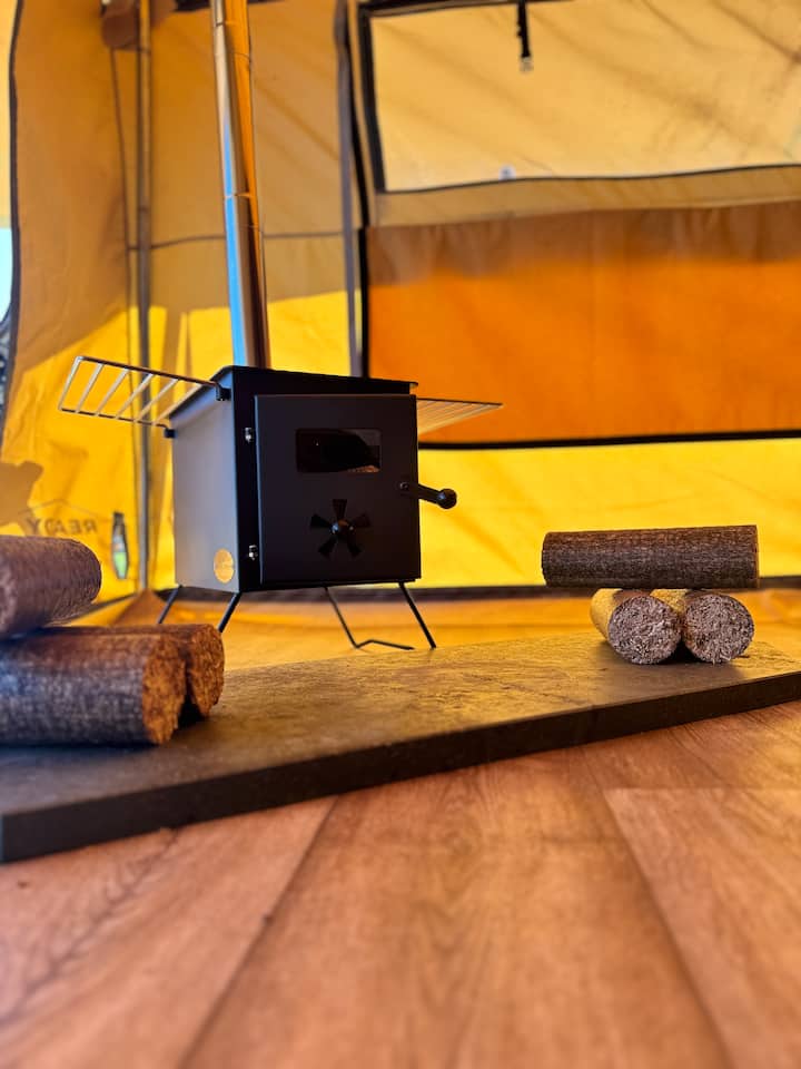 Lakes Hassle-free Glamping With Hot-tub - Keswick