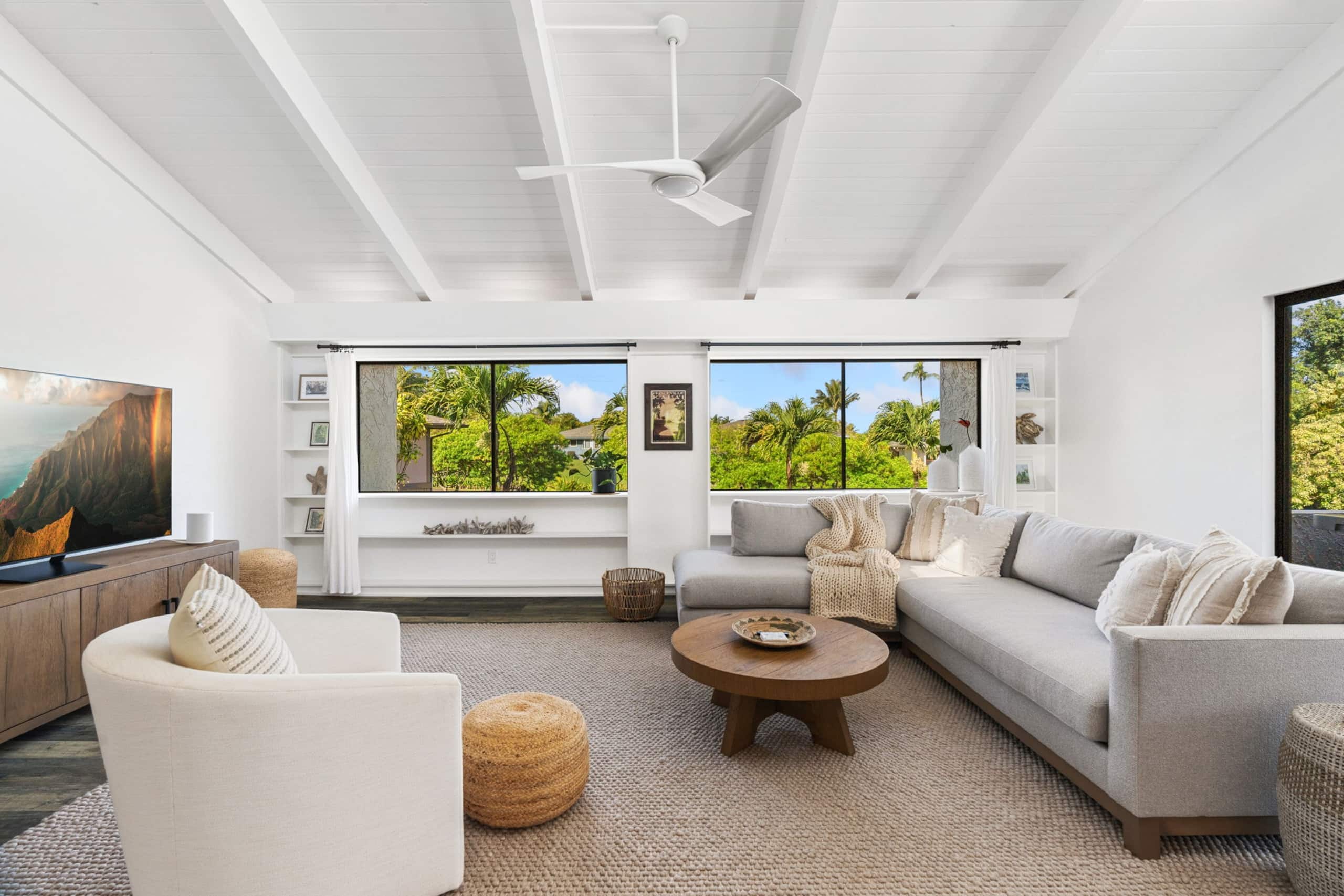 Home in Princeville · ★5.0 · 4 bedrooms · 5 beds · 3 baths - Image 2