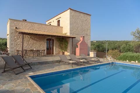 Ellotia By Forest Villas